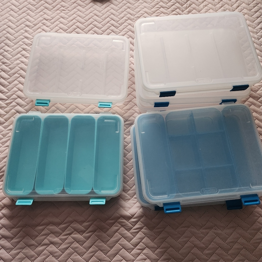 Sterilite containers